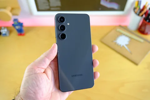 Samsung Galaxy S25 FE, beklenenden erken gelebilir