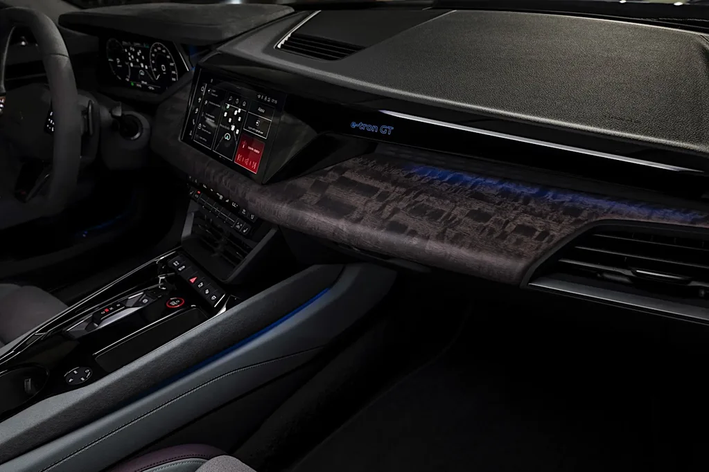 Audi E-Tron GT, 2025 modeliyle performansını zirveye taşıyor