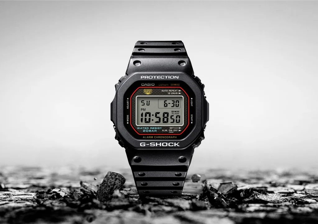 Casio ilk G-Shock modelini modern yorumla yeniden sunuyor