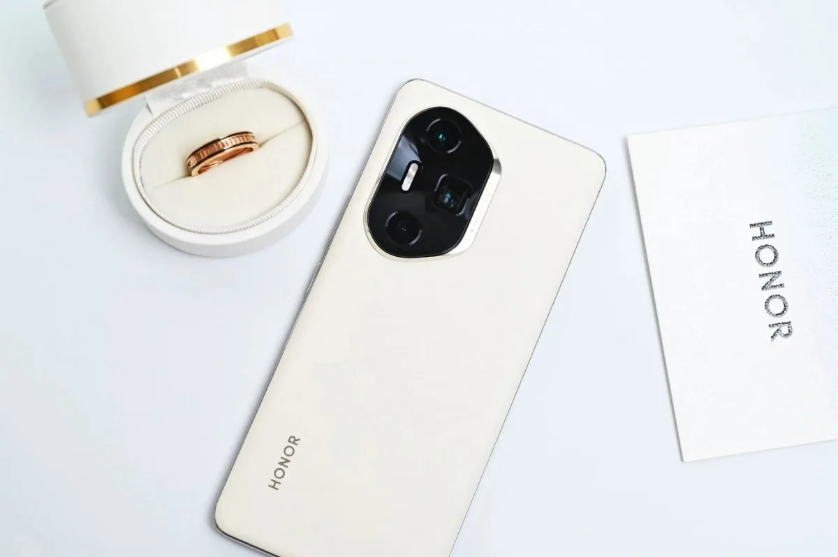 Honor 300 Ultra için resmi doğrulama tanıtımdan önce geldi