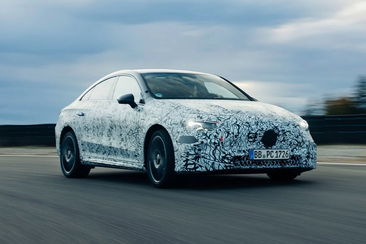 Mercedes tamamen elektrikli CLA prototipi ile yeni dönemini başlatıyor