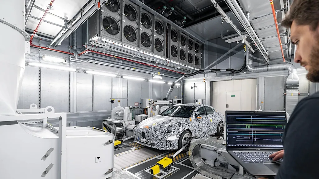 Mercedes, yeni elektrikli CLA modelinde verimlilik ve şarjda sınırları zorlayacak