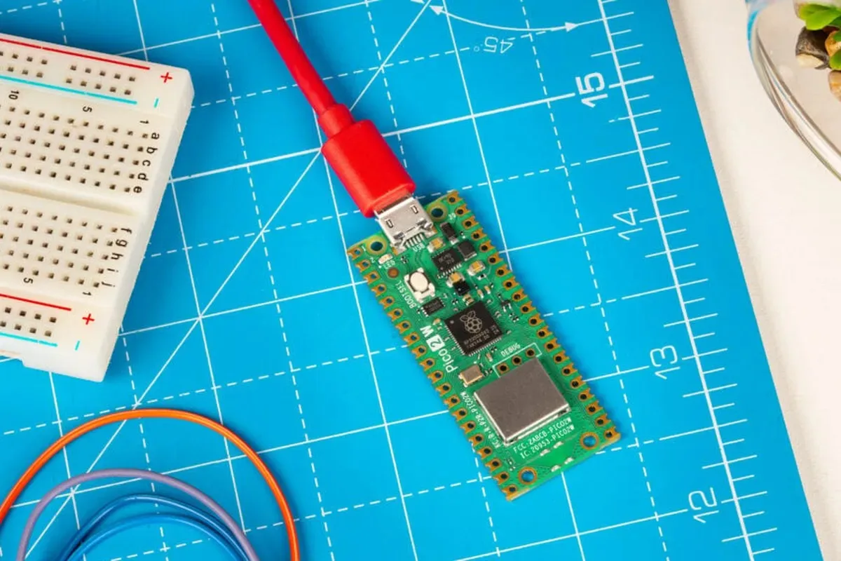 Raspberry Pi Pico 2 W, sadece 7 dolara Wi-Fi desteğiyle birlikte geliyor