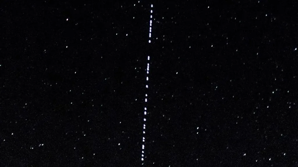 Starlink, cep telefonlarına uzaydan İnternet sağlamaya hazırlanıyor