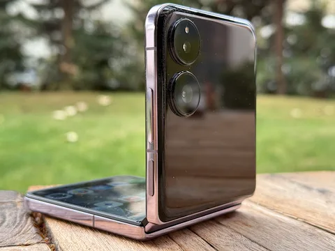 Xiaomi Mix Flip 2, yeni özelleştirmeler ve gelişmiş batarya ile gelecek
