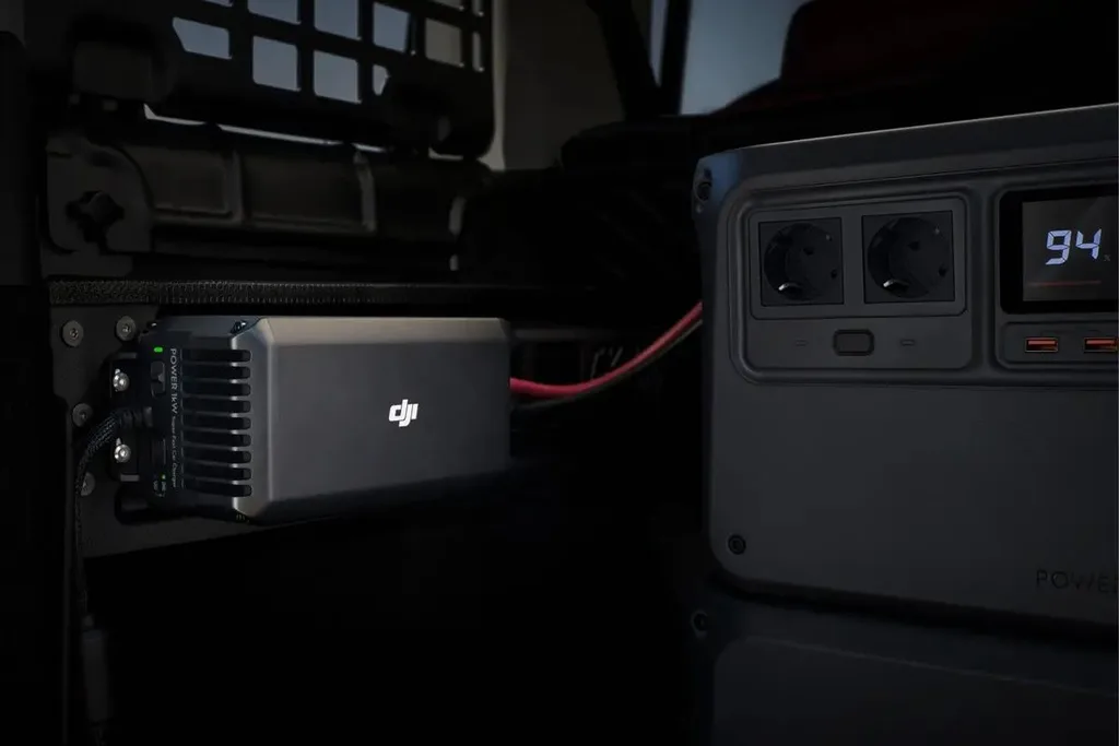 DJI, taşınabilir güç istasyonları için 1000W araç şarj cihazını tanıttı