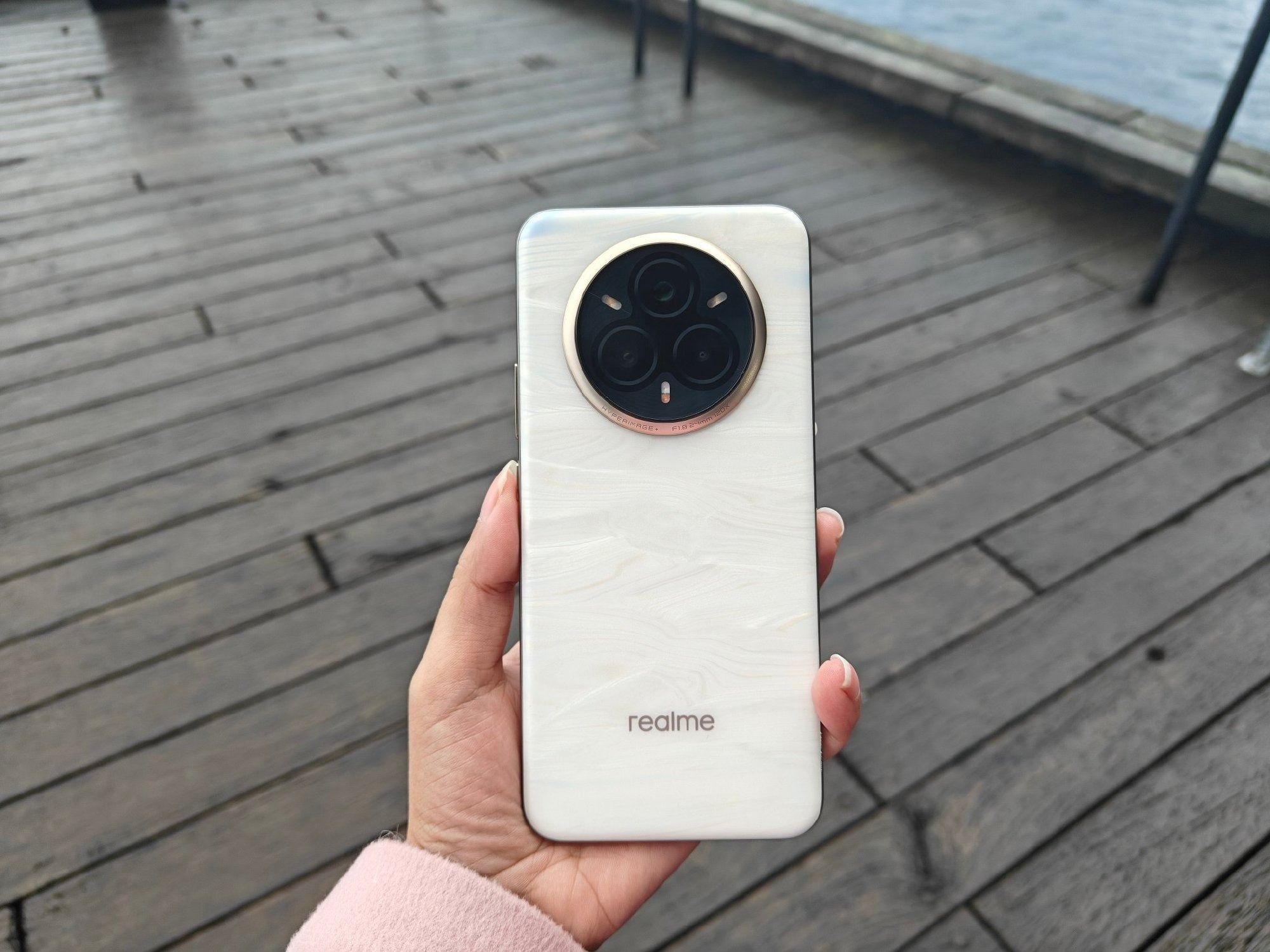 realme 14 pro plus