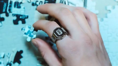 Casio’nun ilk yüzük saati CRW-001-1JR Türkiye’ye geliyor