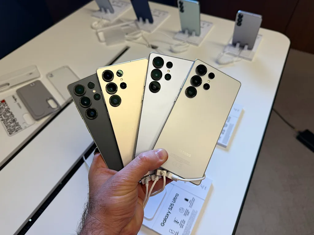 Samsung Galaxy S25’te SD kart yuvası var mı?
