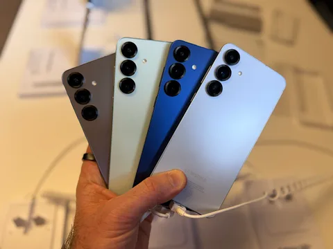 Samsung Galaxy S26 Pro modeli, daha büyük pil kapasitesiyle geliyor