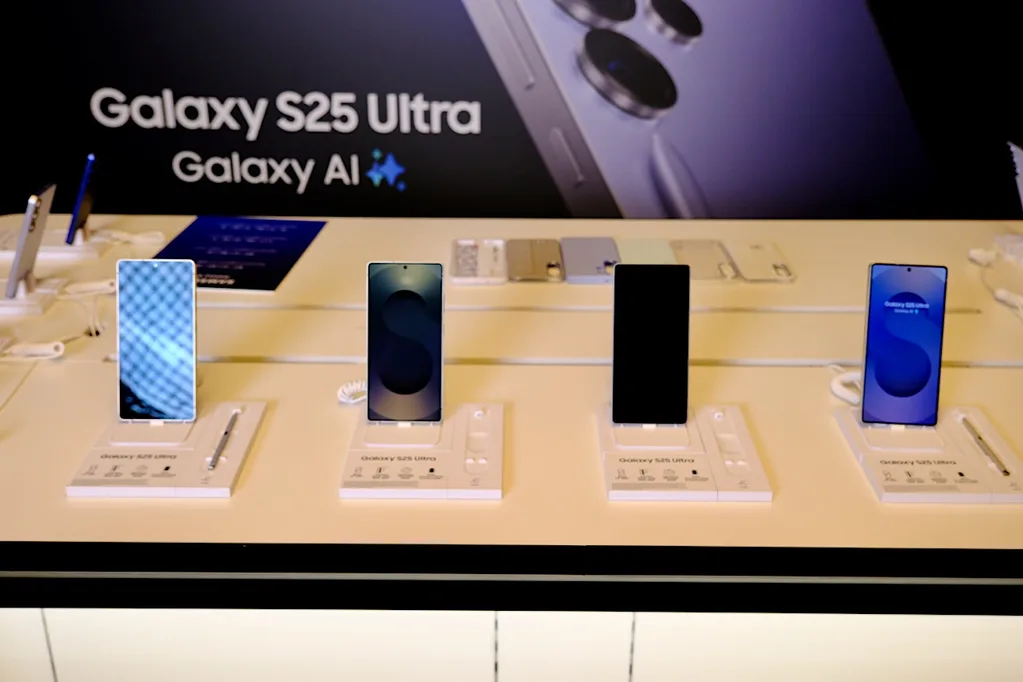 Samsung Galaxy S25 Serisi MediaMarkt mağazalarında satışa sunuldu
