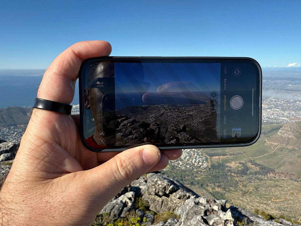 iPhone 16 İncelemesi