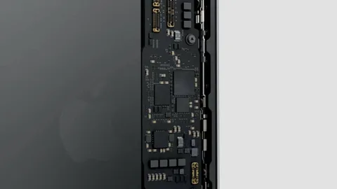 Apple, gelecek iPhone modelleri için şimdiden C2 modemini geliştiriyor