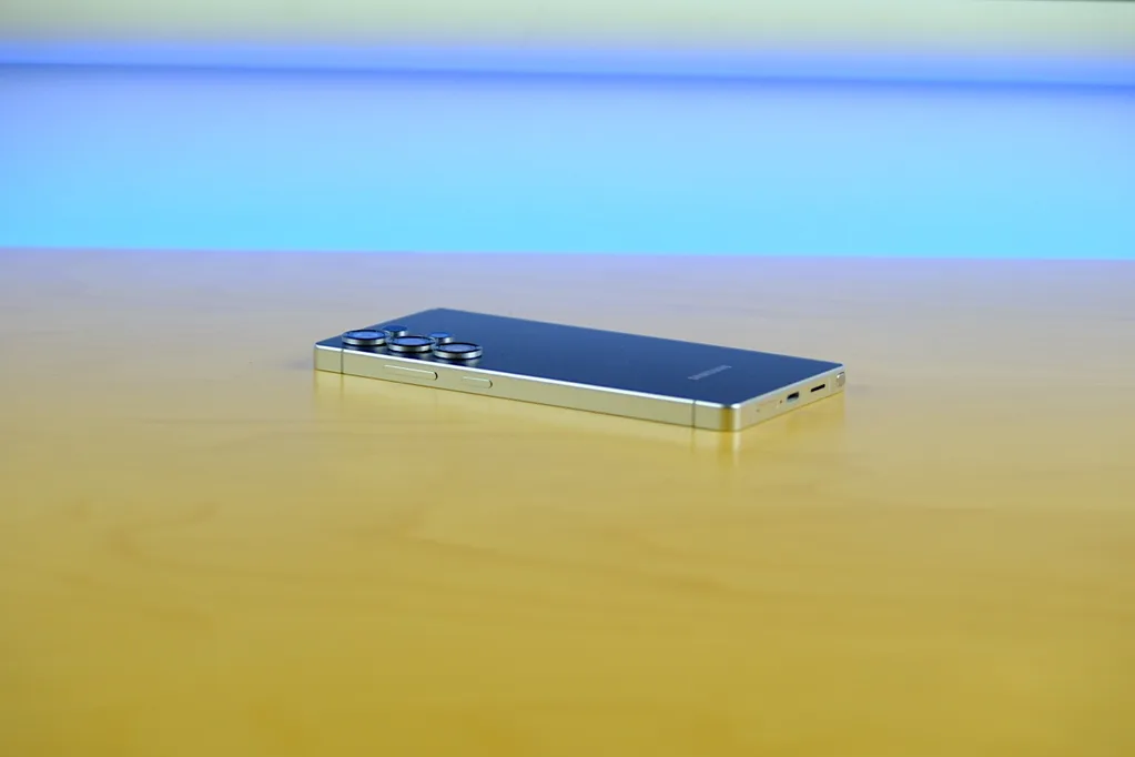 Samsung Galaxy S27 Ultra’da entegre S Pen’den vazgeçebilir