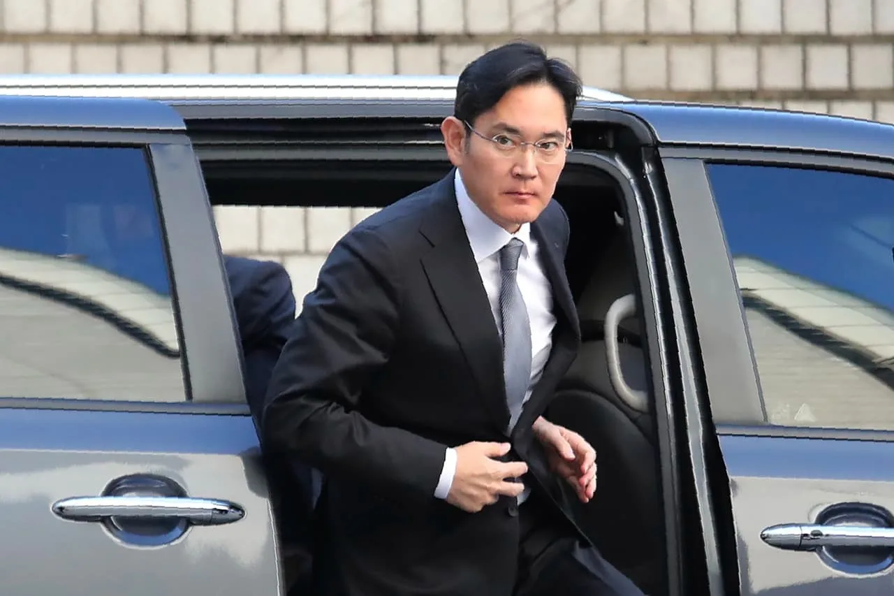 Samsung Başkanı Jay Y. Lee için mahkemeden beraat kararı geldi