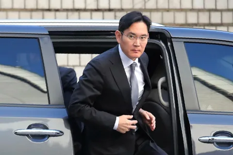 Samsung Başkanı Jay Y. Lee için mahkemeden beraat kararı geldi
