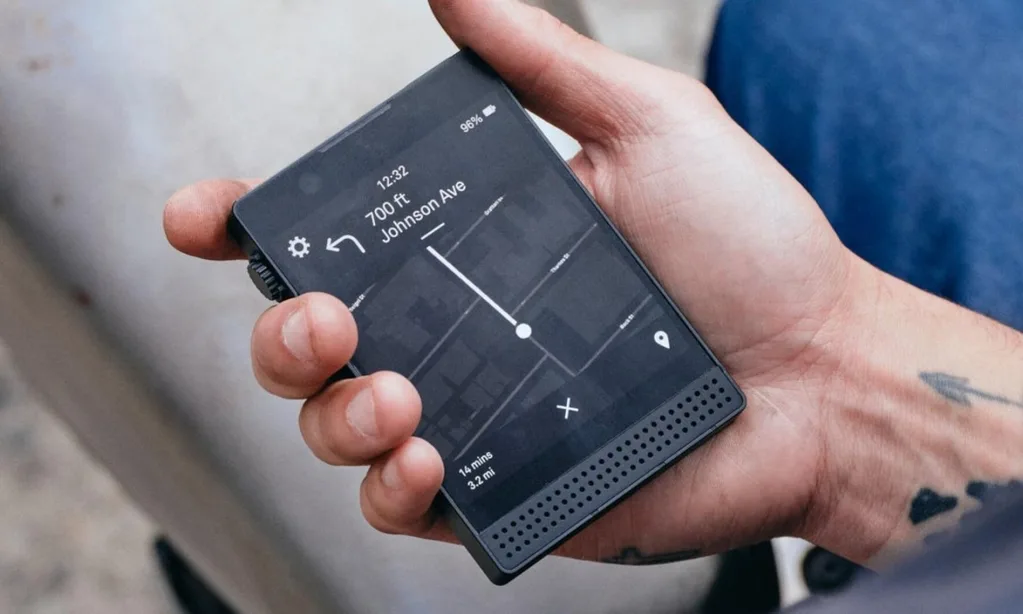 Sosyal medyasız ve internetten uzak yeni telefon: Light Phone III
