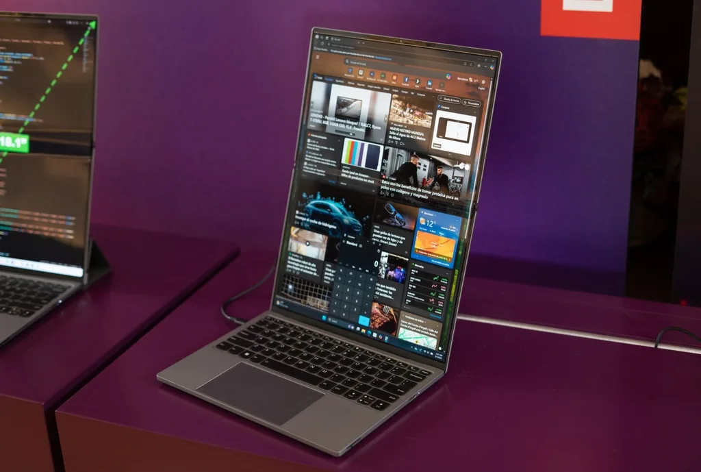 Lenovo’dan yeni katlanabilir ekranlı konsept dizüstü bilgisayar: ThinkBook Flip