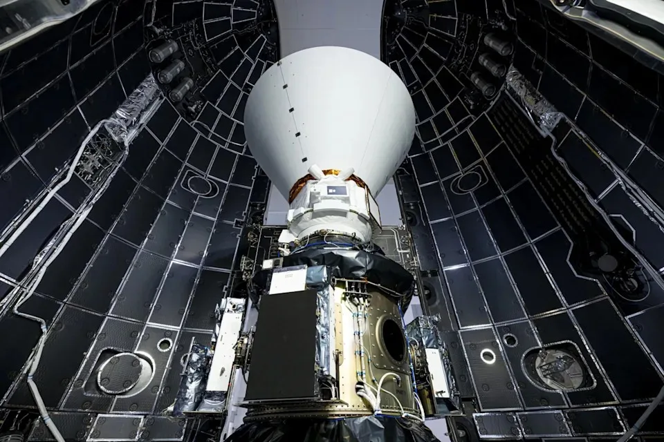NASA’nın SPHEREx uzay teleskobu, SpaceX Falcon 9 roketiyle yörüngeye gönderildi