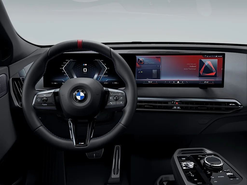 BMW iX, elektrikli SUV segmentinde yenilikçi teknolojilerle Türkiye’de