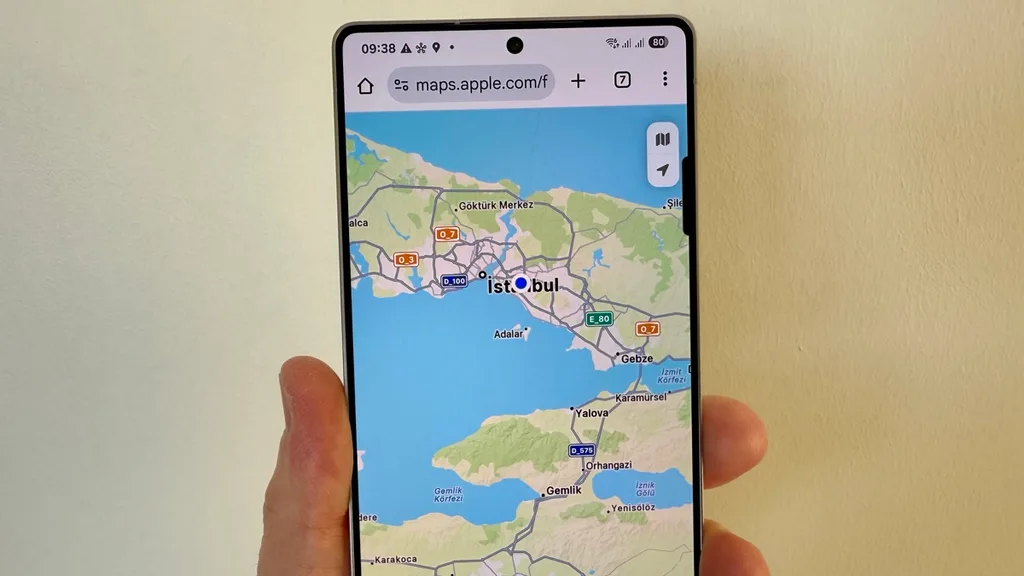 Apple Maps artık Android telefon tarayıcılarında kullanılabiliyor