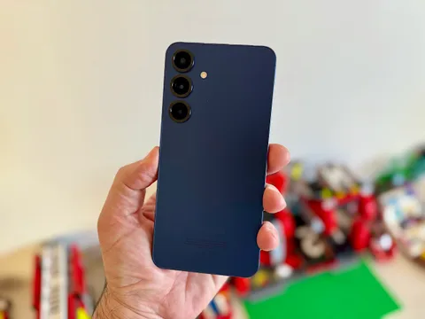 Samsung, Galaxy S26+ için planlarını yeniden şekillendiriyor