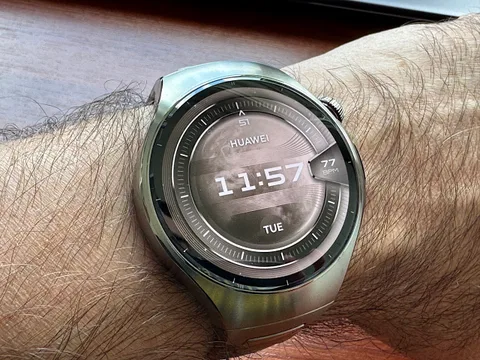 Hem akıllı saat hem telefon! Huawei Watch 5 İncelemesi
