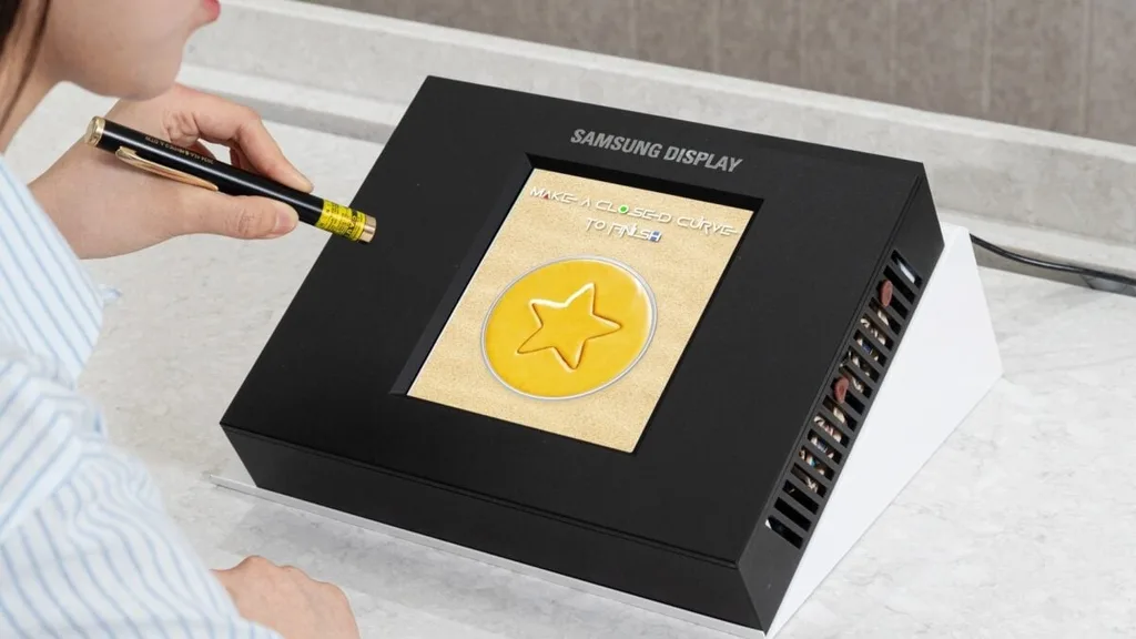 Samsung’un yeni OLED ekranı parmak izini ekranın her yerinden okuyabiliyor