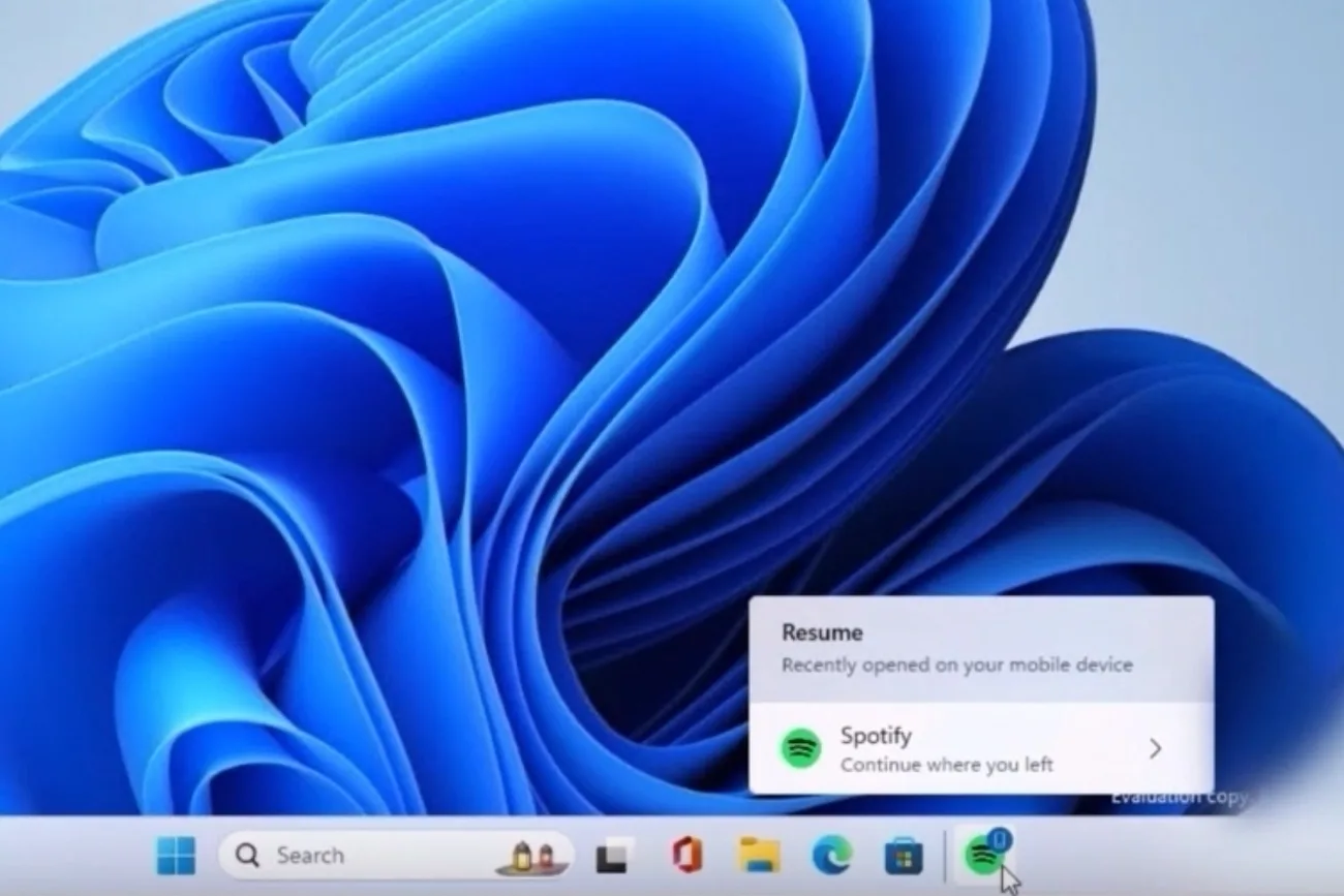 Windows 11, telefon ve bilgisayar arasında macOS tarzı geçiş özelliği kazanıyor