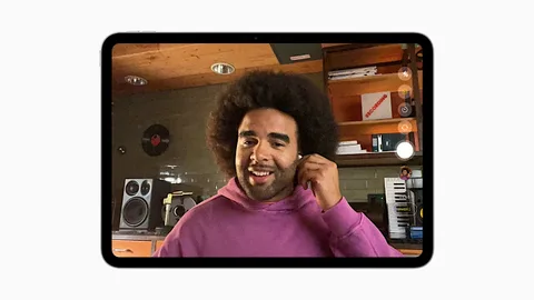 Apple, WWDC 2025’te AirPods için yeni kontrol ve ses özelliklerini tanıttı