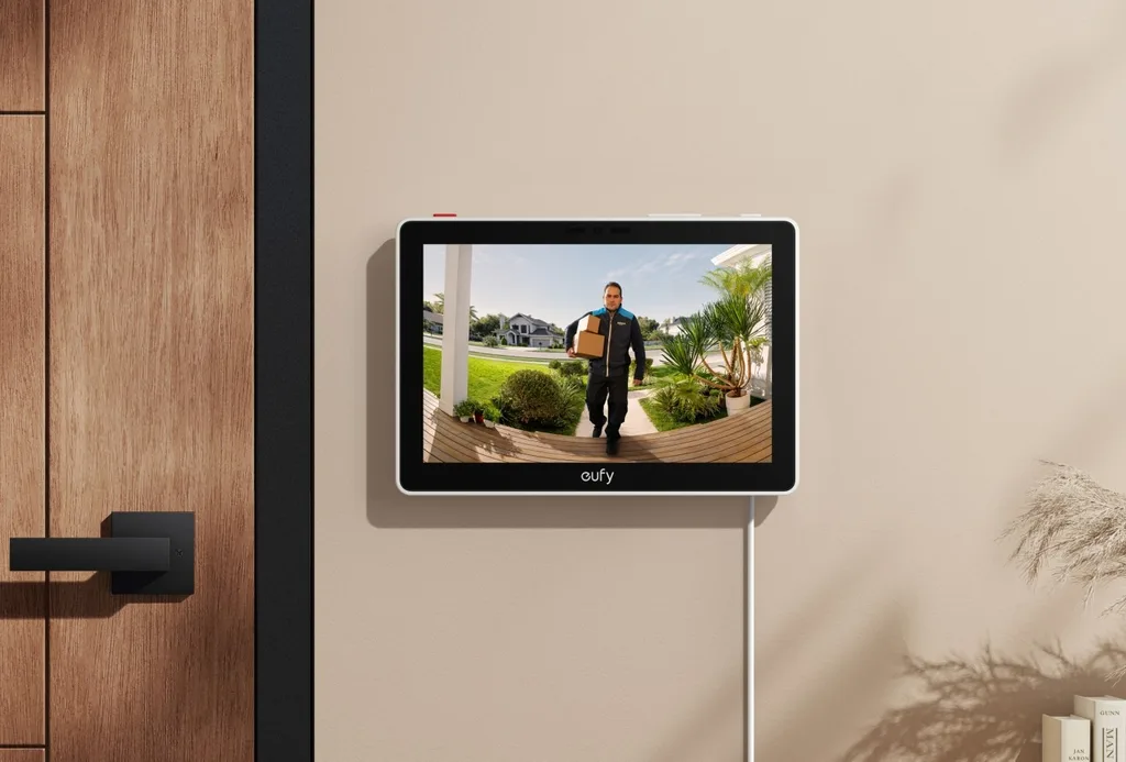 Eufy Smart Display E10, güvenlik kontrolünü taşınabilir hale getiriyor
