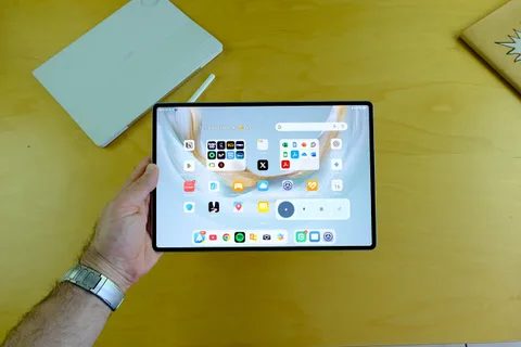 HUAWEI MatePad Pro 12.2 dizüstü bilgisayarınızın yerini almaya hazır bir üretkenlik tableti: Karşılaştırma ve detaylı inceleme