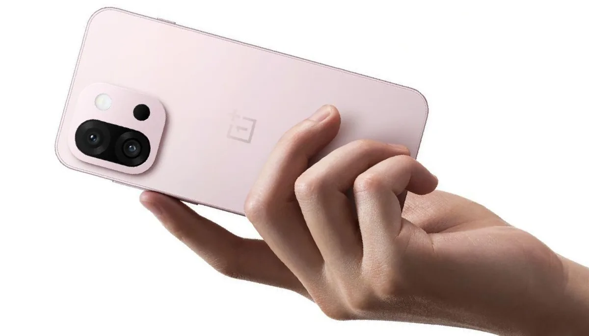 OnePlus 13s küçük gövdesine amiral gücü sığdırıyor