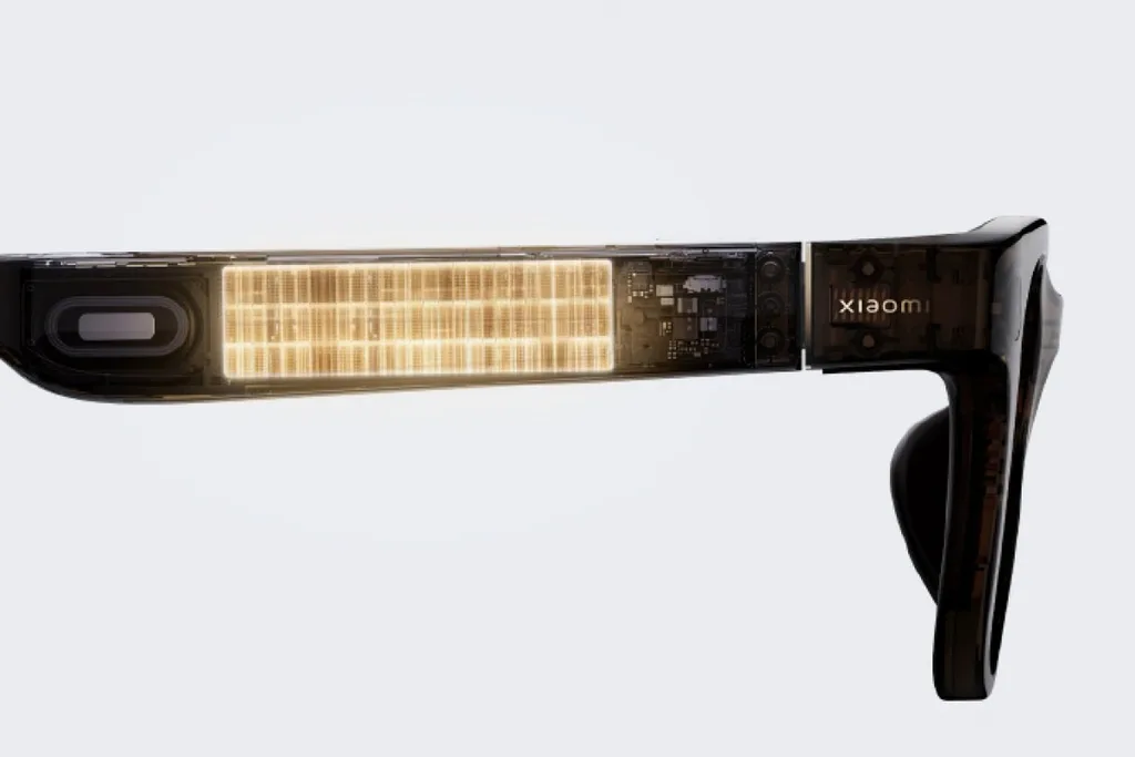 Xiaomi’nin yapay zekâlı gözlüğü ve kulaklığı tanıtıldı