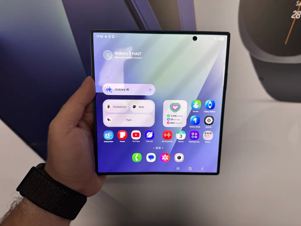 Samsung Galaxy Z Fold 7’nin ekran ömrü iki kat arttı