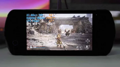 GPD, AMD Strix Halo APU’lu yeni el konsolu WIN 5’i duyurdu