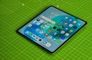 En ince katlanabilir telefon Honor Magic V5 Avrupa’da satışa sunuldu