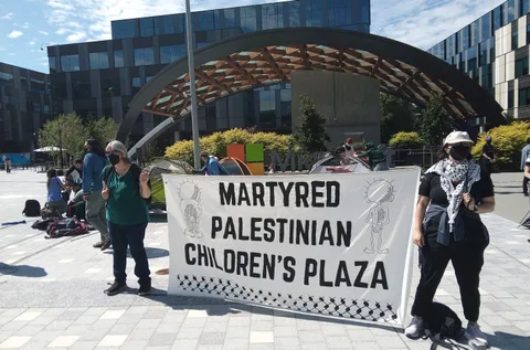 Microsoft çalışanları şirketin İsrail ordusuyla bağlantısını genel merkezde protesto etti