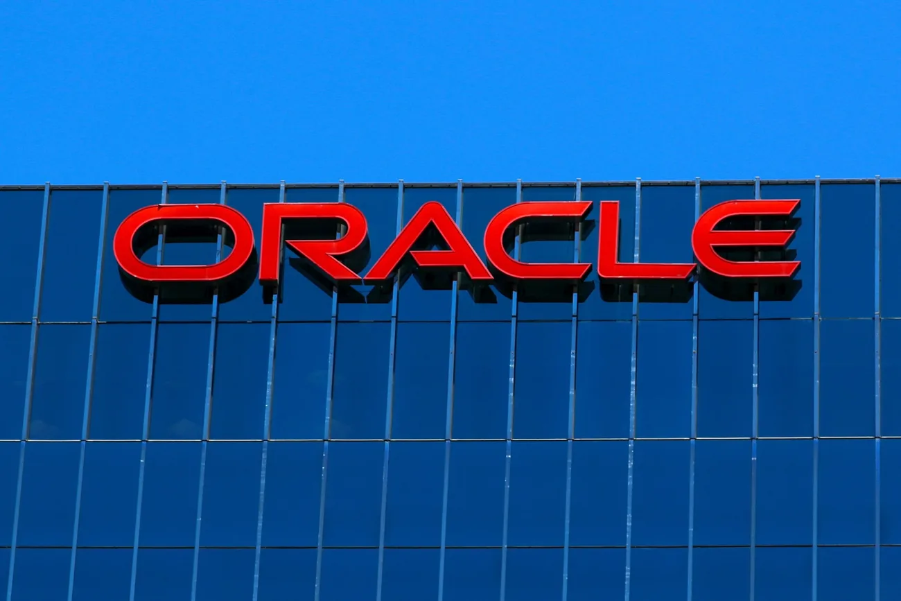 Oracle’da Safra Catz görevi bıraktı, iki yeni CEO iş başı yaptı