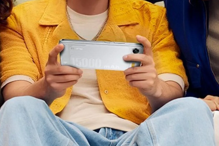 Realme, 15.000 mAh pile sahip yeni telefon konsepti geliştirdi