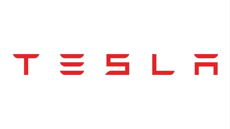 Tesla FSD v14 Lite sonrası eski modellerde arıza şikâyetleri arttı