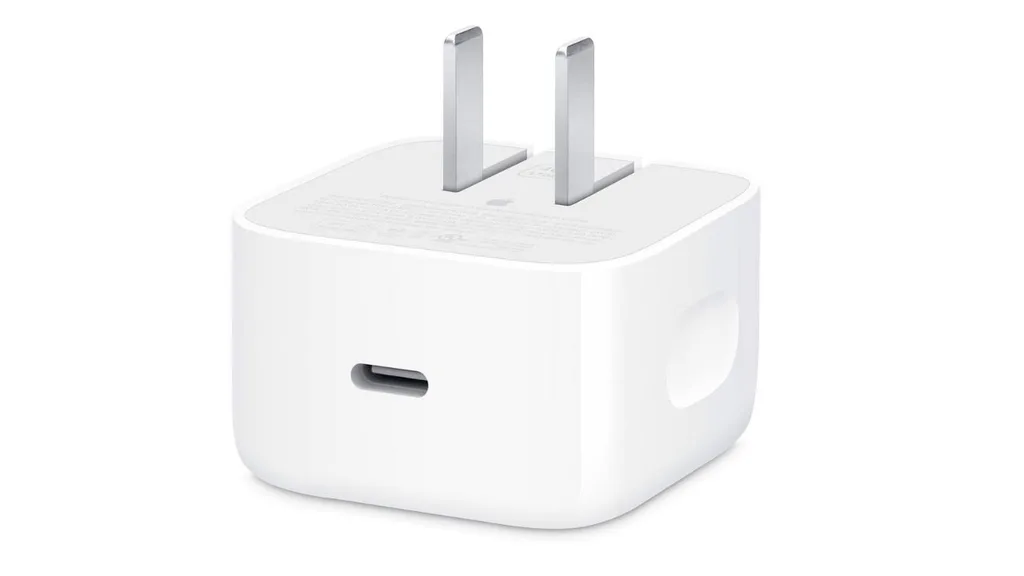 Apple’ın 40W Dynamic Power Adaptörü kısa süreli 60W ile hızlı şarj imkanı sunuyor