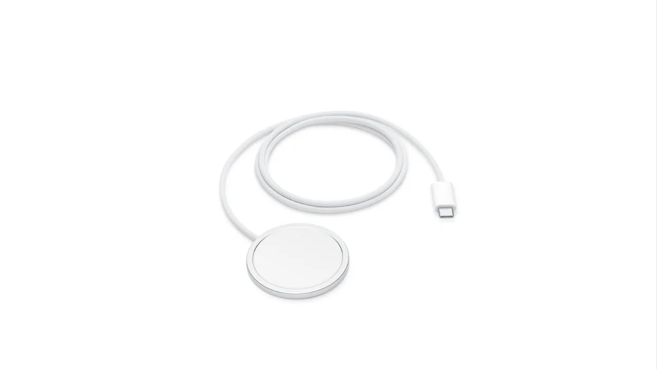 Apple’ın yeni MagSafe şarj cihazı diğer telefonları da 25W hızında şarj ediyor