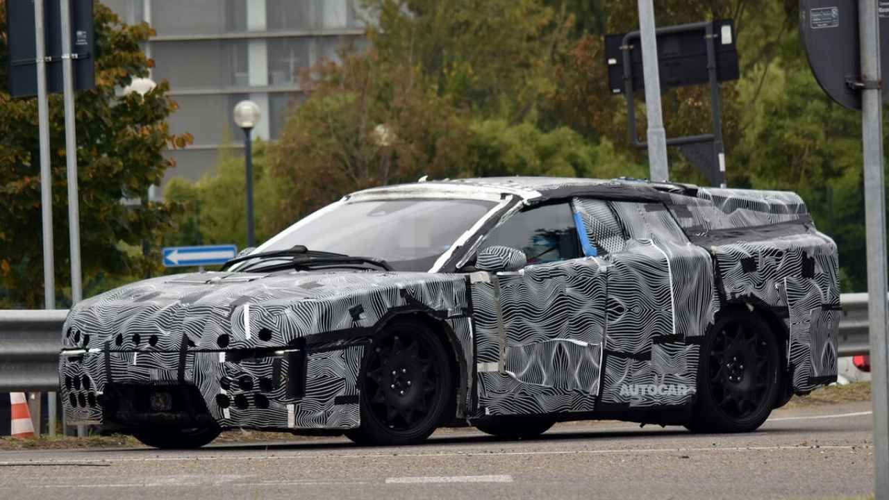 ferrari elektrikli otomobil