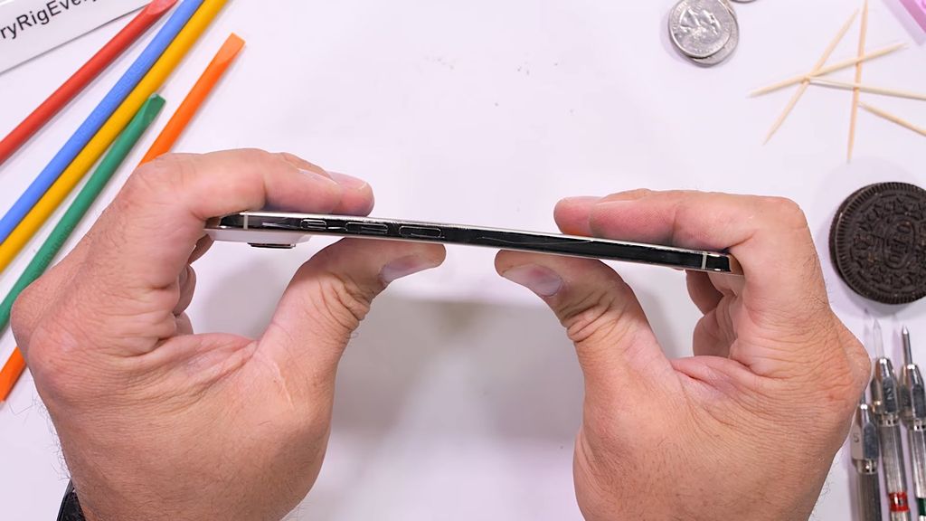 iphone air jerryrigeverything