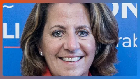 Trump, Microsoft’un küresel ilişkiler başkanı Lisa Monaco’nun görevden alınmasını istedi