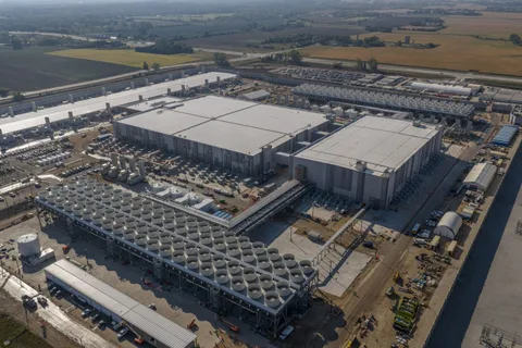 Foxconn’un hayalet fabrikası Microsoft’un yapay zekâ üssüne dönüşüyor