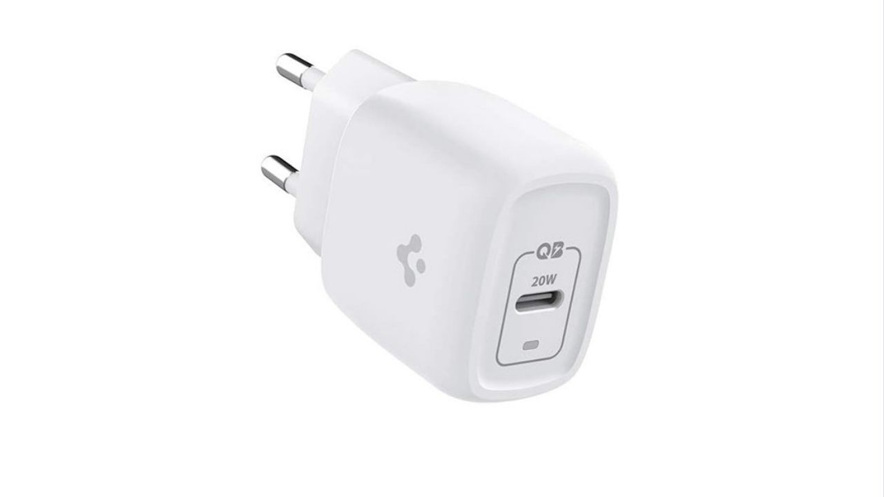 spigen 20w gan usb-c güç adaptörü