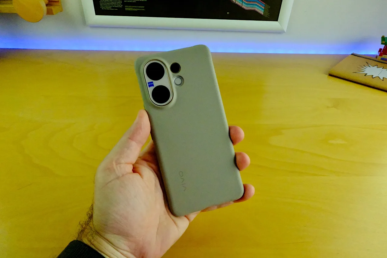 Vivo V70 için geri sayım başladı: Sertifikalar ortaya çıktı