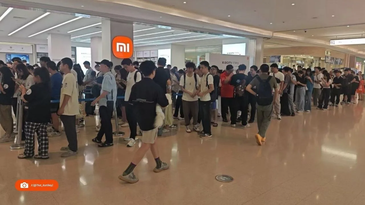 Xiaomi 17 serisi Çin’de satış rekoru kırdı, global sürümde farklılıklar olacak